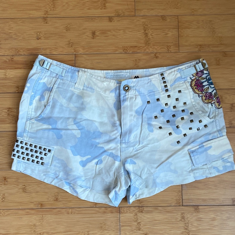 Da-Nang Light Blue Camo Studded Cargo Shorts